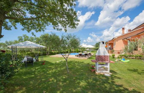 Two-Bedroom Holiday Home In Tinjan - Foto 18