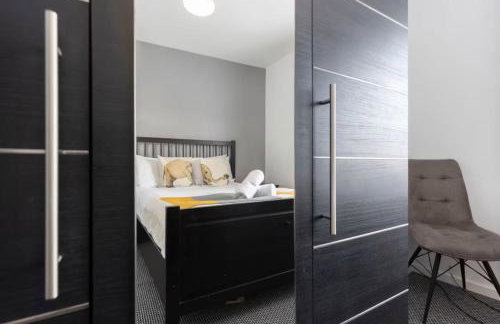 DiscountsContractorsWIFIFree ParkingSmart TV - Foto 2