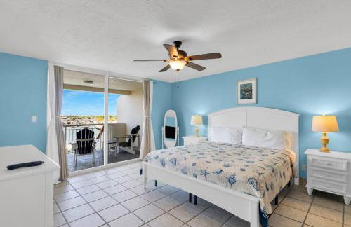 Andros - Spacious 2x2 Waterfront Condo - Photo 11