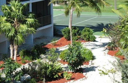 Cozy beachfront oasis, heated pool & ocean views #13 - Foto 11