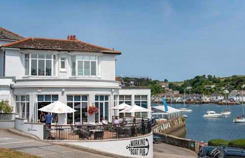 Spacious House nr Castle Beach Parking & Sauna - Foto 51