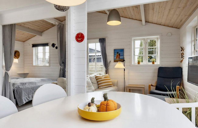 4 Person Holiday Home in Karrebaeksminde - Photo 15