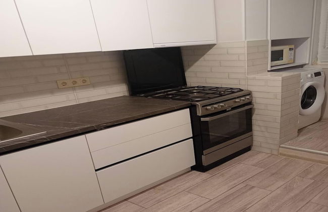 Peaceful Chișinău Retreat With Central Heating & Private Entrance - Foto 17