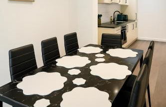 Courtyard Highstreet Retreat - Foto 25