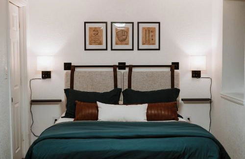 DenverRed Rocks 6BR Sleeps 14 Hot Tub - Foto 28