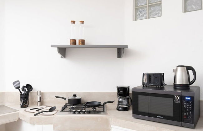 1 BR Suite 1 Block Away From the Beach - Foto 10