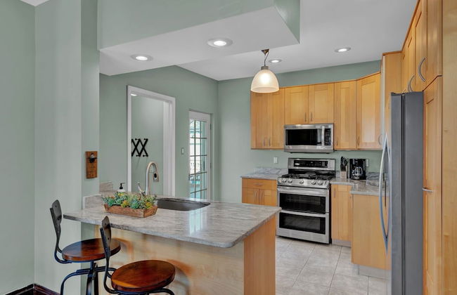 Oakley Square 3br Charmer - Total Walkability 3 Bedroom Home by RedAwning - Foto 8