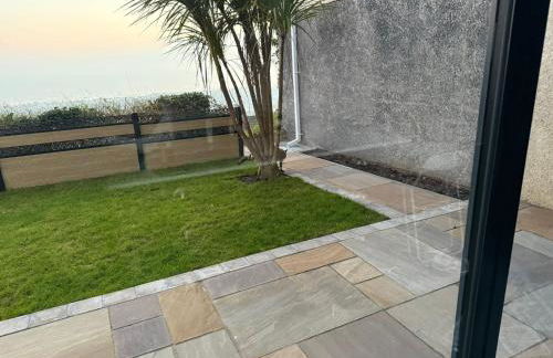 Heavenly 1 -Bedroom Retreat with Stunning sea & Garden Vistas - Foto 13