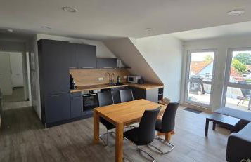 Moderne 3 Zimmer Wohnung Panorama mit großem Balkon für 4Personen inklusive Wifi und Parkplatz - Foto 22