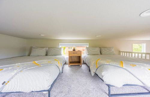 Rainforest Tiny Home Rustic - Foto 32