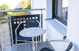 Cozy Apartment Hideaway 170 qm - 5 min zur Autobahn - Self Check-In - Foto 9