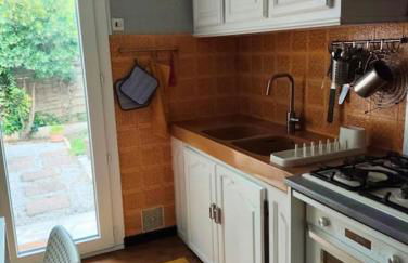 Maison Médicis - T5 Spacieuse et Calme en Ville - Emplacement Idéal - Photo 15