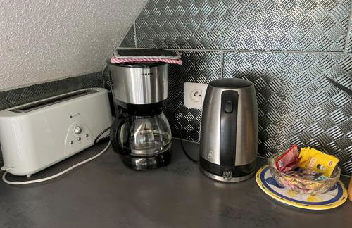 Gîte Jeanne familial - calme - parking - Foto 36