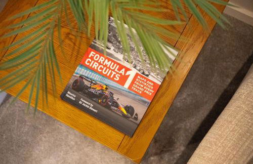 NEW! 2BR in Stephenson House - Foto 30