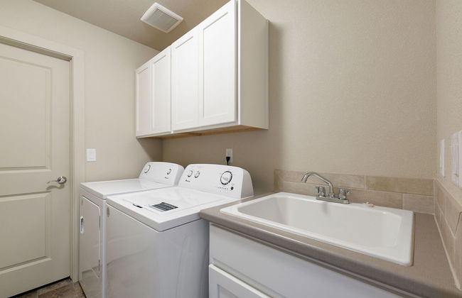 Urban Oasis near Breweries & Old Town - Free Bikes - Foto 24