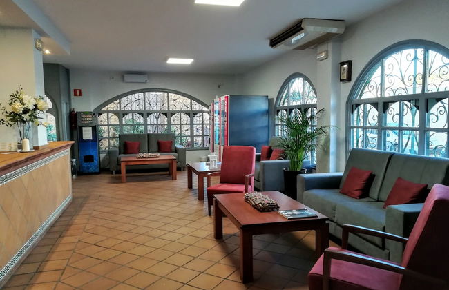 Apartamentos Puerta del Sur - Photo 1