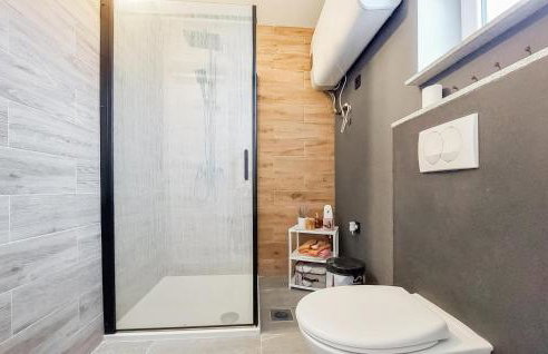 Amazing Home In Labin With Kitchen - Photo 12