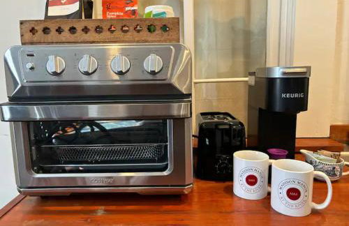 "Madison Manor I" by the River, Hot Tub, Downtown - Foto 9