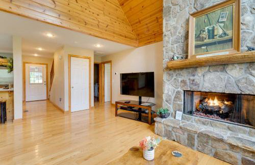 Hiawassee Riverfront Cabin 7 Mi to Lake Chatuge! - Foto 6