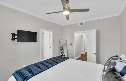 Patio Retreat Festival Season Getaway - Foto 21