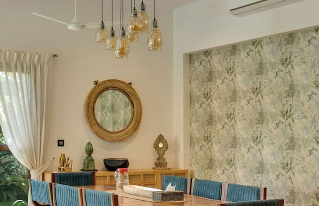 Inaari - 5BR w Private Pool 5km to Anjuna Beach - Photo 3