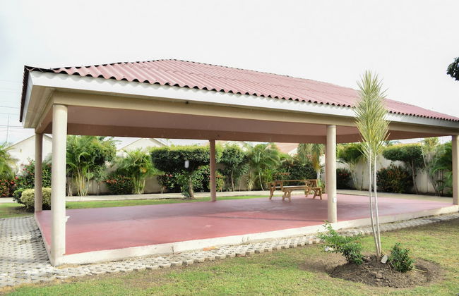 Caymanas Adrian's Vacation House - Foto 62