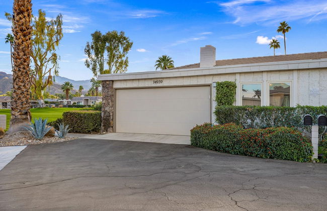 The Wells at Indian Wells - Free Golf Usage - Foto 17