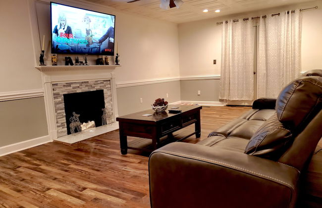 Kernersville Hot Tub Pool Arcade Gym Wifi Coffee - Foto 35