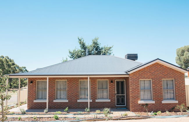 Bell's Cottage Collective - Photo 19