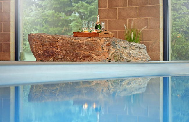 A Stylish Villa in a Green Setting, With a Fully Equipped Wellness Center - Foto 18