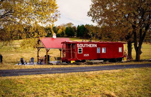 Bourbon Trail: Caboose on the Farm - Foto 14