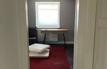 Gesamte Wohnung mit Parkplatz - Foto 11