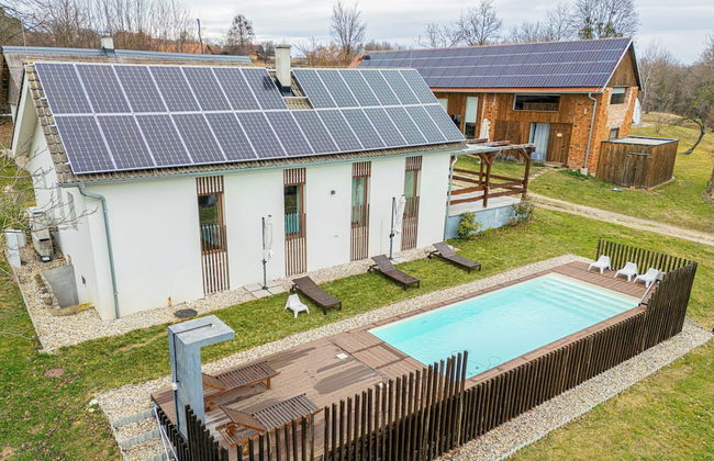 Natural Chalet Velbana Iza - Photo 9