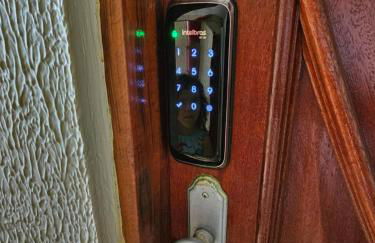 Apartamento na Praia do Futuro a 100m da Praia Mobiliado - Foto 4