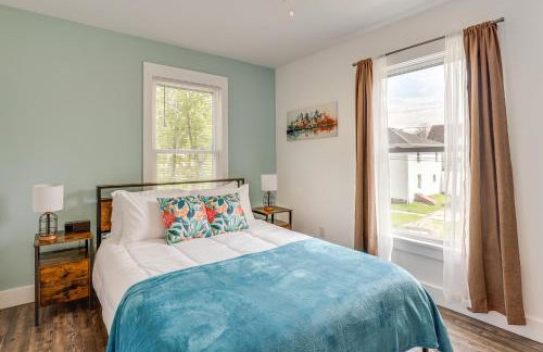 Walk to Downtown and Seneca Lake Updated Retreat! - Foto 14