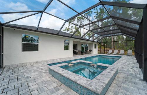Modern Heated Pool Home Close To Downtown Shopping - Foto 27