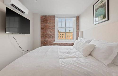 King Bed J and K on Main Luxury Apartment 403 - Foto 14