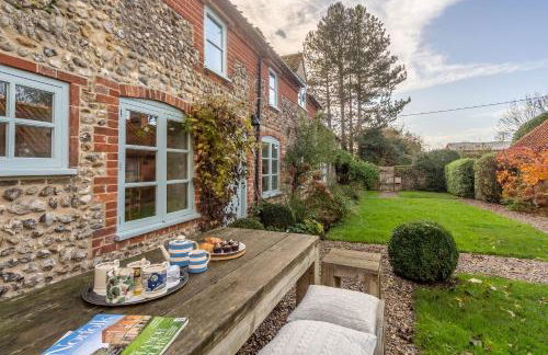 Field Row - Photo 35