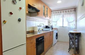 Piso familiar con amplia terraza 300m de la playa - Foto 11