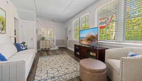 Whispering Arbor by Juniper Holiday + Home - Foto 2