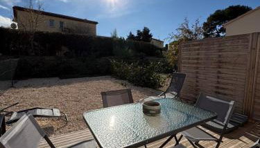 la pause detente, villa climatisée avec jardin et parking privés, à 5 mn de la mer, au calme - Foto 3, sunbed
