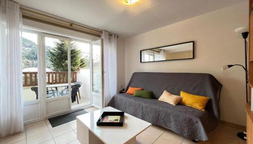 Agréable T2 à La Bourboule, Terrasse Sud, WiFi, Parking - FR-1-608-298 - Foto 2