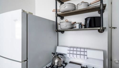 Cozy 2BR Retreat with Workspace - Washer and Dryer - Foto 4