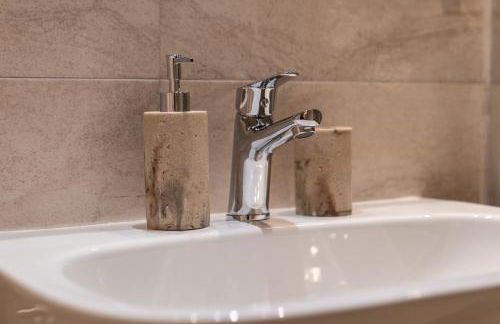 Vintage Fornaci Apartment - Photo 41