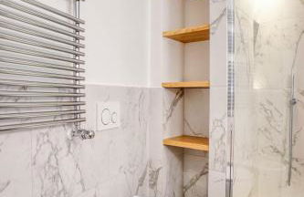 Cadorna Prestigious Apartment - Modern Architecture in front of the Station - Photo 19