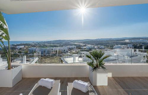 One80 Residences New corner Apartment with amazing sea view to Gibraltar & Africa - Photo 10