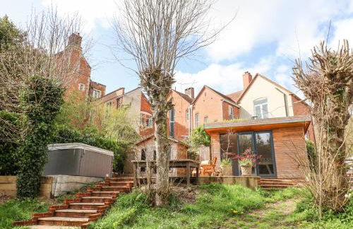 Red House - Photo 55