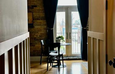 Cozy Loft Retreat for Two - Foto 9