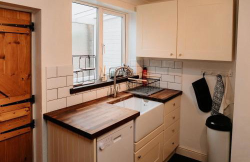 River Cottage - Photo 7