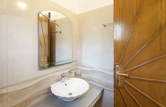 Olga Villa - Foto 27